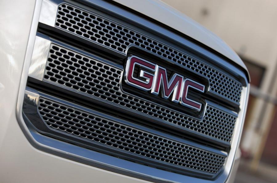 GMC Acadia Denali 2012 года  (фото 57 из 67)
